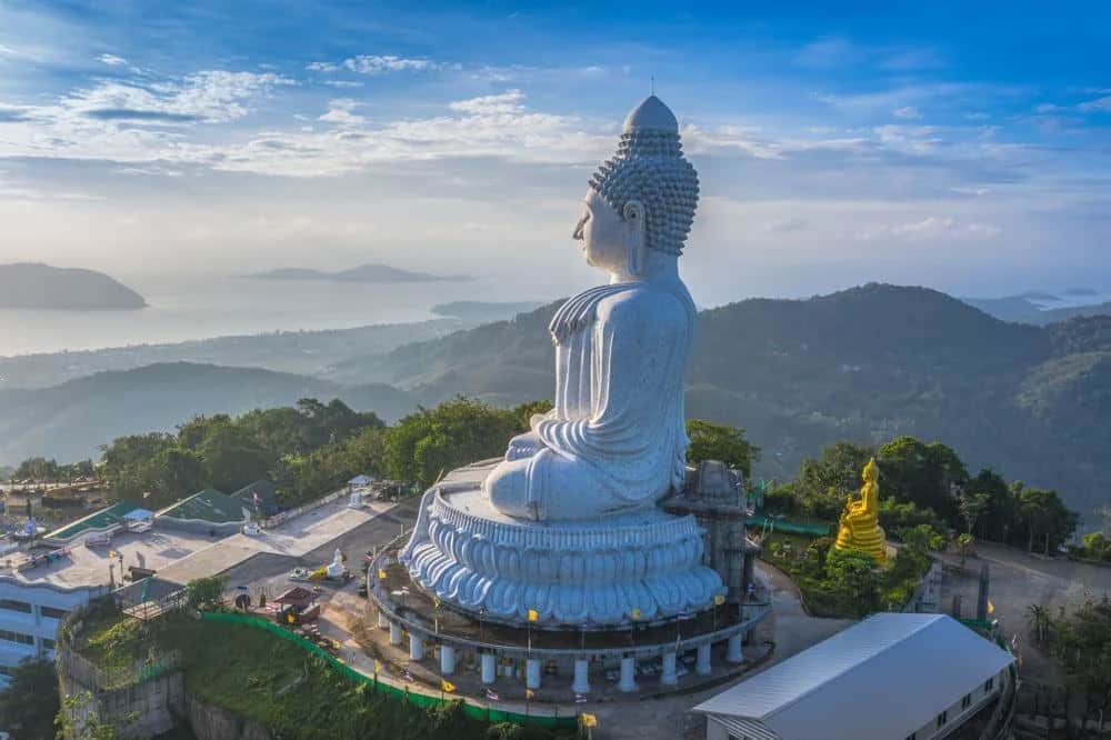 Visiting Big Buddha Phuket
